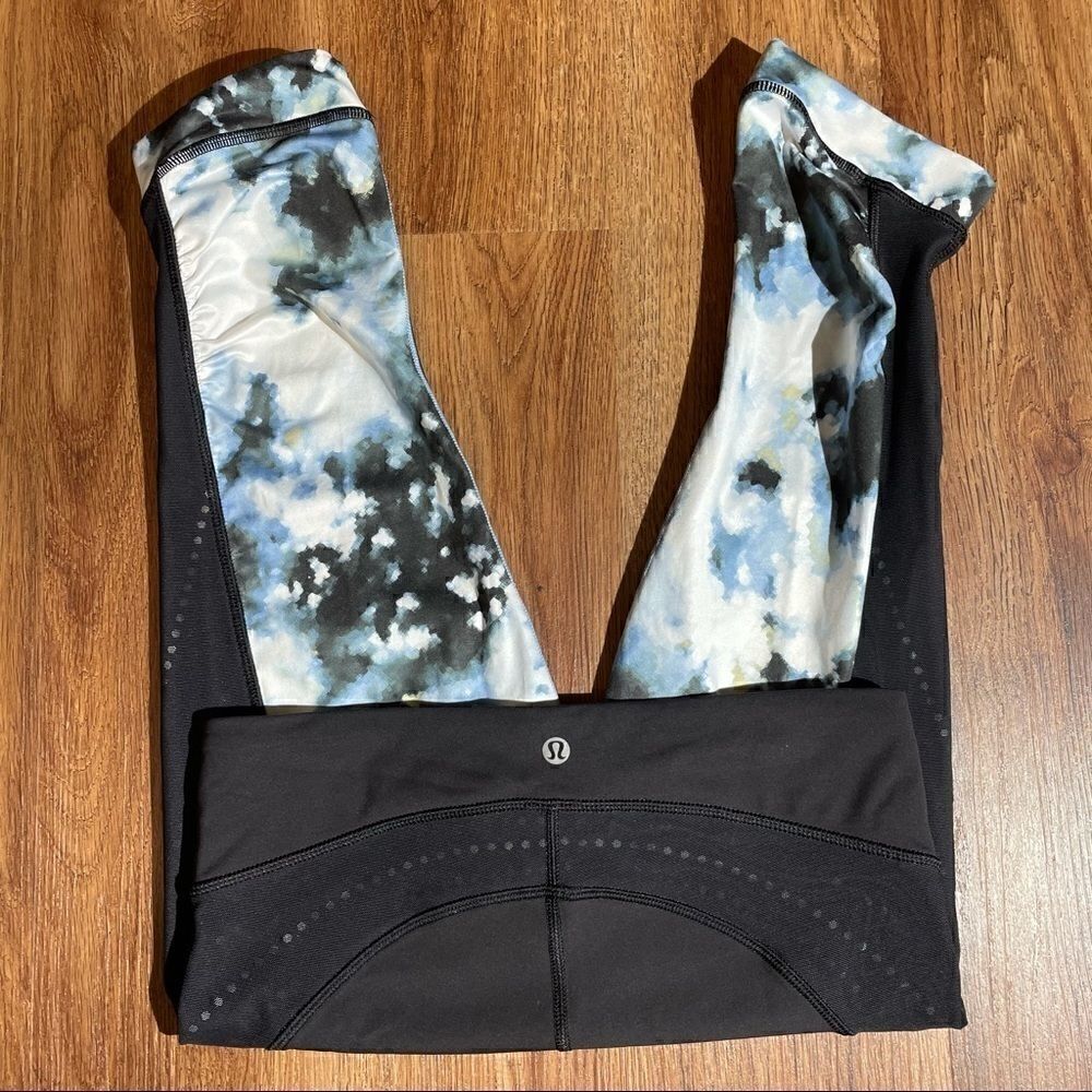 Women’s Lululemon Capris